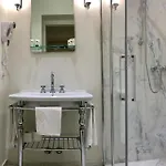 Du Parc מלון 3*