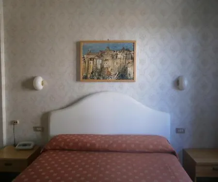 Du Parc 3*