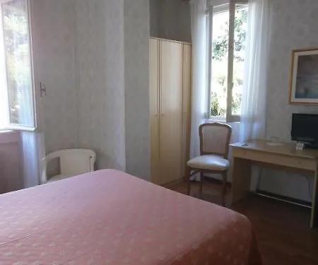Du Parc Hotel 3*