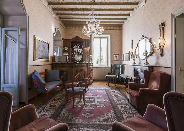 Du Parc Szálloda Stresa