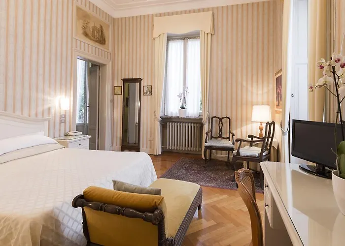 Du Parc Szálloda Stresa