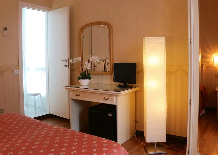 Du Parc Szálloda 3*