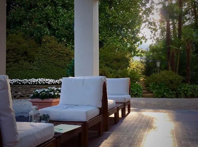 Du Parc 3* Стреза