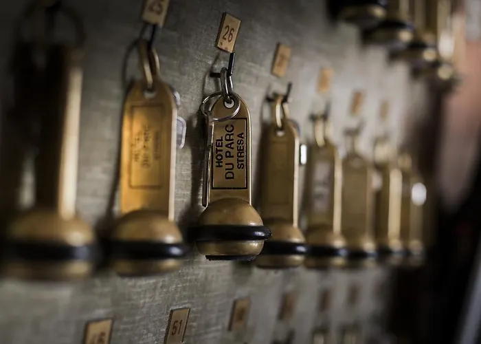 Du Parc מלון סטרסה